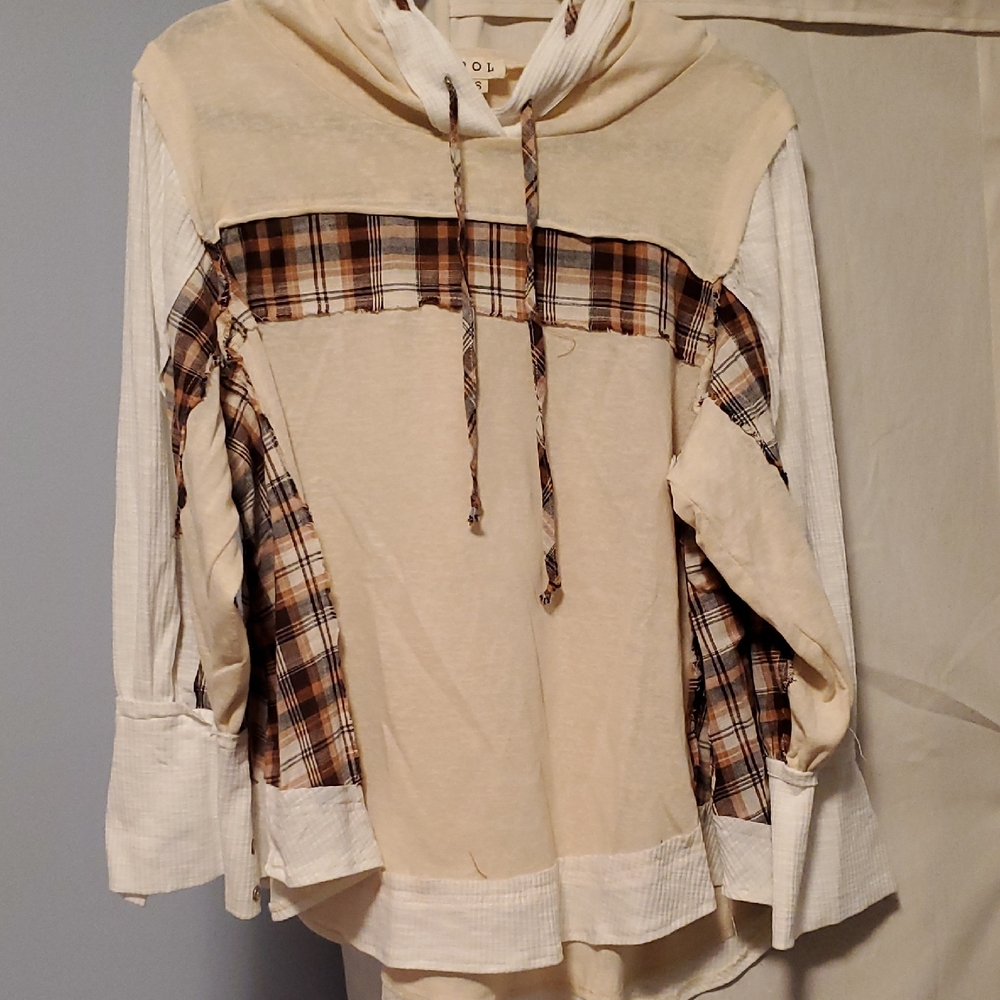 POL Cream and White Textured Hoodie